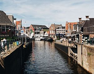 Picturesque waterfront near cottage in Rutten, Eastern Flevoland, for a charming walk.