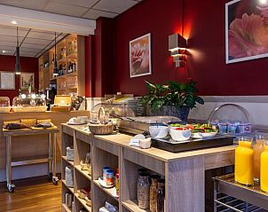 Uitgebreid ontbijtbuffet in Hotel Oepkes, West-Terschelling, vakantieappartement met heerlijk ontbijt op Terschelling.
