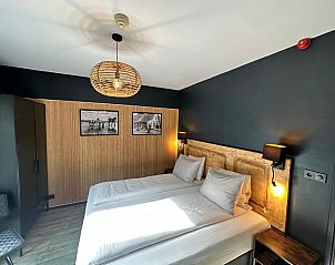 Stijlvolle kamer in Hotel Buren, vakantiewoning op de Waddeneilanden