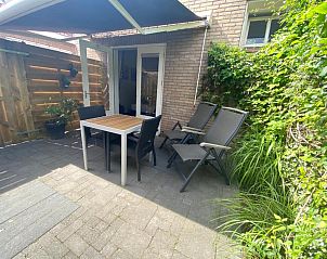Badkamerbenodigdheden in Hotel Buren, vakantieappartement op Terschelling