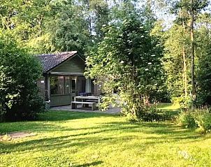 Verblijf 230907 • Vakantiewoning Friese bossen • Vakantiehuisje in Bakkeveen 