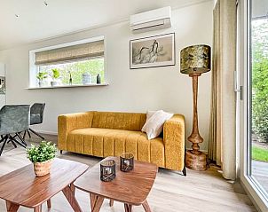 Kche im Ferienhaus in Oosterwolde, mit modernen Gerten in den friesischen Wldern von Friesland.