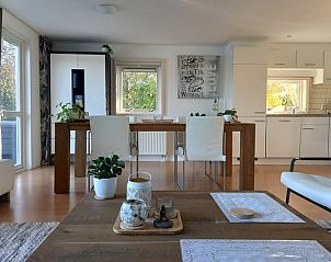 Moderne Kche und Essbereich im Ferienhaus in Oosterwolde, Ferienhaus Friesland.