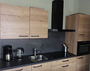 Moderne keuken in Huisje in Boijl, vakantieverblijf in Friesland.