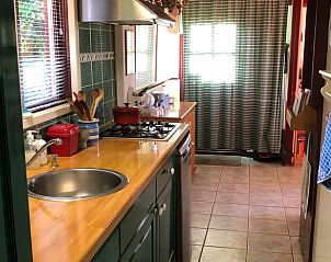 Gezellige keuken van Huisje in Boijl, vakantiehuis in Friesland.