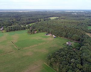 Panoramisch uitzicht op de omgeving van Vakantiehuis in Boijl, gelegen in de Friese bossen van Friesland.