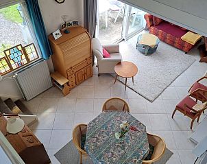 Overzicht van de woonkamer in Vakantiehuis in Boijl, gezellig en ruim in Friesland.