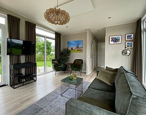 Gezellige zithoek in Chalet in Hindeloopen, vakantieaccommodatie in de Friese elfsteden.