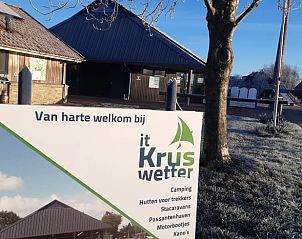 Welkomsbord bij Vakantiehuisje in Easterlittens, toegang tot diverse recreatiemogelijkheden, Friesland.