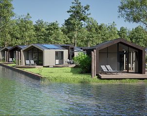 Vakantiehuizen aan het water bij Vrijstaande woning in Oudehaske, Friesland.