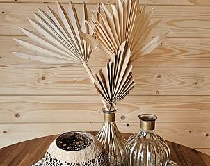 Decoratieve details in Vakantiehuis in Westergeest op het Friese platteland.