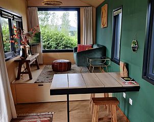 Moderne inrichting in Huisje in Scherpenzeel, vakantiehuis in Friesland.