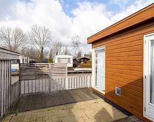 Unterkunft 2612004 - Ferienhaus Het Friese platteland - Luxe Chalet 54 Bantega met sloep 6 pax