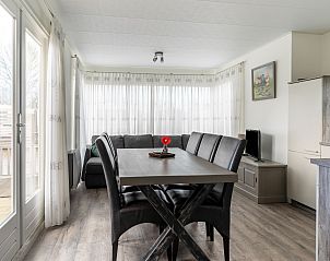 Unterkunft 2612004 - Ferienhaus Het Friese platteland - Luxe Chalet 54 Bantega met sloep 6 pax