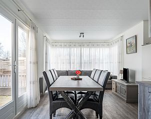 Unterkunft 2612004 - Ferienhaus Het Friese platteland - Luxe Chalet 54 Bantega met sloep 6 pax