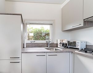 Unterkunft 2612004 - Ferienhaus Het Friese platteland - Luxe Chalet 54 Bantega met sloep 6 pax