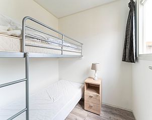 Unterkunft 2612004 - Ferienhaus Het Friese platteland - Luxe Chalet 54 Bantega met sloep 6 pax