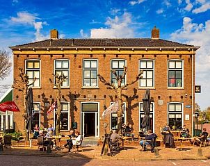 Gezellig caf in Greonterp dichtbij Huisje in Greonterp, Friesland.