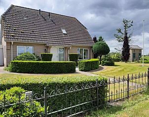 Verblijf 2613403 • Vakantiewoning Het Friese platteland • Prachtig en landelijk gelegen 6 persoons vakantiehuis nabij 