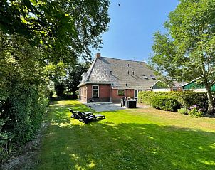 Verblijf 2613604 • Vakantiewoning Het Friese platteland • Vakantiehuis voor 4 personen in Suwald 