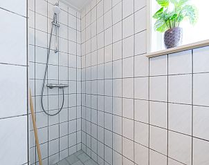 Guest house 2613605 - Holiday property Het Friese platteland - B&B boerderij GRUTSK
