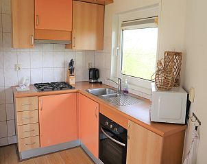 Guest house 2613609 - Chalet Het Friese platteland - Knus chalet in Friesland met hottub