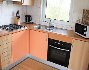 Guest house 2613609 - Chalet Het Friese platteland - Knus chalet in Friesland met hottub