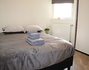 Guest house 2613609 - Chalet Het Friese platteland - Knus chalet in Friesland met hottub