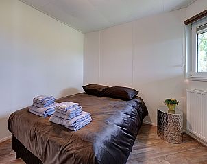 Guest house 2613610 - Holiday property Het Friese platteland - Gezellige Boerderij met chalet in Friesland