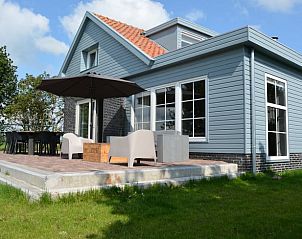 Verblijf 2614101 • Vakantiewoning Het Friese platteland • Vakantiehuis in Oldetrijne 