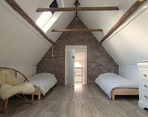 Keuken in vakantiehuis FR436, Longa, met moderne voorzieningen en een gezellige uitstraling.