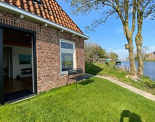 Verblijf 2614902 • Vakantiewoning Het Friese platteland • Huisje in Wânswert 