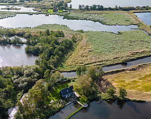 Verblijf 2615303 • Vakantiewoning Het Friese platteland • Huisje in Warten 