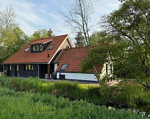 Verblijf 2616102 • Vakantiewoning Het Friese platteland • Vakantiehuis in Spanga 