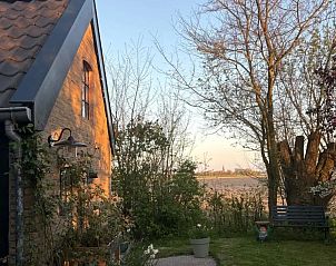 Verblijf 261713 - Vakantiewoning Het Friese platteland - Buitenkant aan het Wad