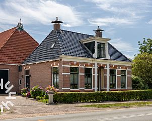 Moderne keuken in FR411 vakantiehuis, Oudeschoot, met elegante inrichting.