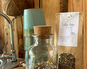 Natuurlijke producten in de keuken van Huisje in Britswert, Friese vakantiewoning.