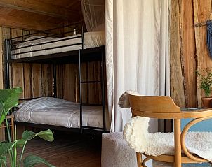 Stapelbed in gezellige kamer van Huisje in Britswert, Friese vakantiewoning.