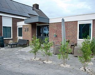 Entree van Huisje in Tersoal, vakantiehuis op het Friese platteland.