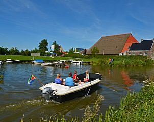 Verblijf 262907 • Vakantiewoning Het Friese platteland • Huisje in Sint Annaparochie 