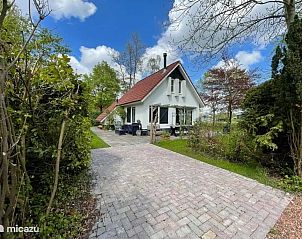 Unterkunft 266504 - Ferienhaus Het Friese platteland - Landhuisje 50 aan vaarwater