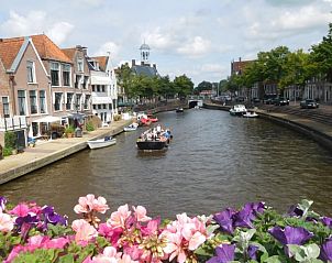 Sfeervolle grachten van Friesland, een bezoek waard vanuit Huisje in Jannum.