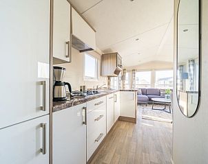 Moderne keuken in Vakantiehuis Berkel 4, Kerkdriel, ideaal voor koken.