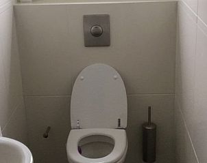 Guest house 281603 - Holiday property Rivierengebied - Vakantiehuisje in Rumpt