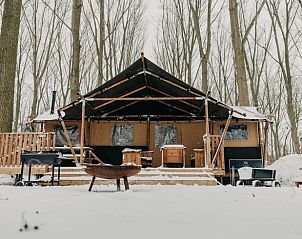 Guest house 282703 - Holiday property Rivierengebied - Vakantiehuisje in Altforst