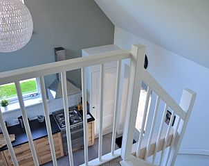 Uitzicht vanaf trap in Vakantiehuisje in Hurwenen, Rivierengebied, Gelderland.