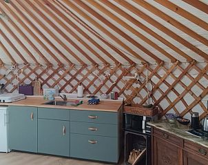 Keuken van Huisje in Eck en Wiel, vakantiehuis in Rivierengebied, Gelderland.