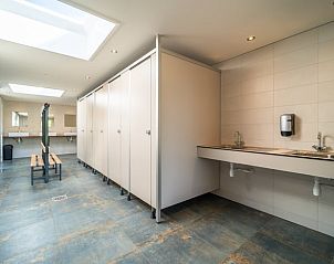 Moderne sanitaire voorzieningen bij Huisje in Eck en Wiel, vakantiehuis in Rivierengebied, Gelderland.