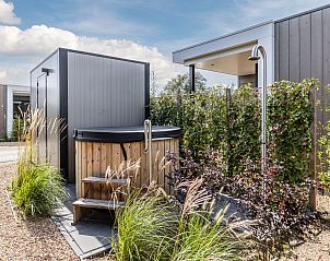 Verblijf 284428 - Bungalow Rivierengebied - 6 persoons Water & Hottub Lodge | 6B3