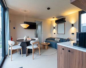 Verblijf 284439 - Bungalow Rivierengebied - 4-persoons Hottub Lodge | 4B4